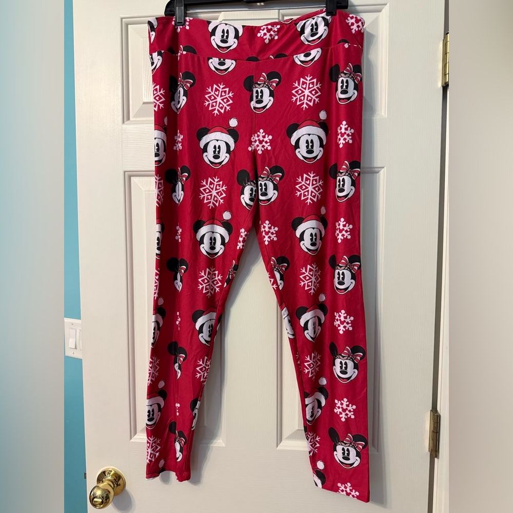 Retired Disney Parks Mickey and Minnie Holiday Leggings